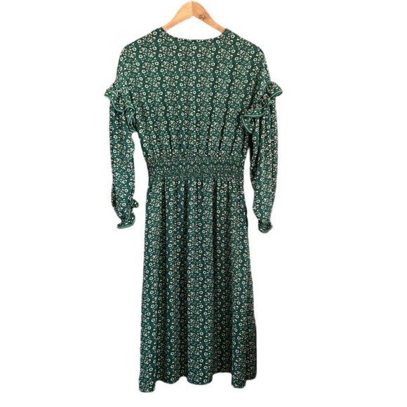 Max Studio Green Ditsy Floral Midi Dress Size Medium - Picture 2 of 13